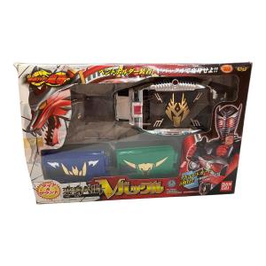 仮面ライダー龍騎 (カメンライダーリュウキ) 変身ベルトVバックル 仮面ライダー