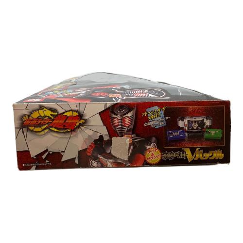 仮面ライダー龍騎 (カメンライダーリュウキ) 変身ベルトVバックル 仮面ライダー