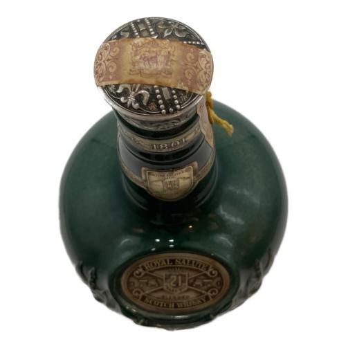 シーバスリーガル (CHIVAS REGAL) ROYAL SALUTE スコッチウィスキー 700ml