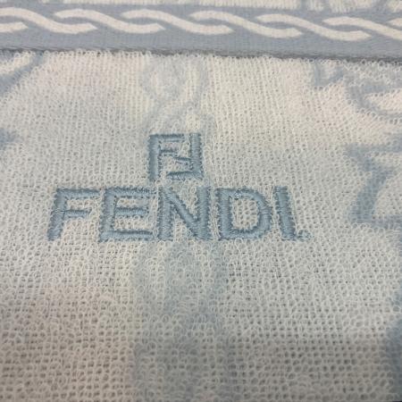 FENDI (フェンディ) タオルケット｜トレファクONLINE