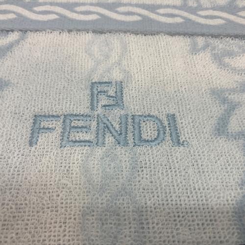 FENDI (フェンディ) タオルケット