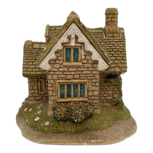 Lilliput Lane (リリパットレーン) ミニチュアハウス置物(中)