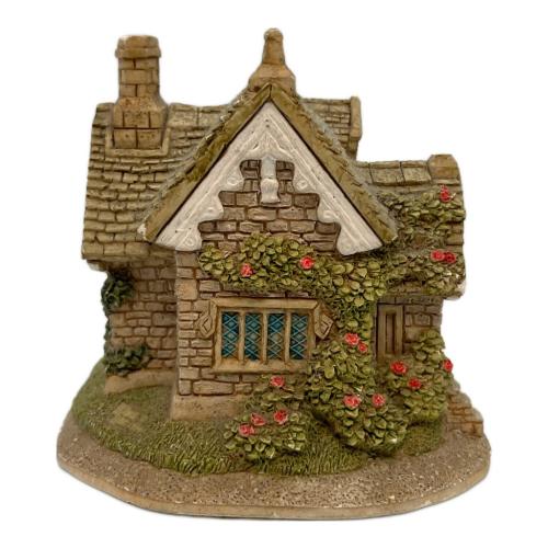 Lilliput Lane (リリパットレーン) ミニチュアハウス置物(中)