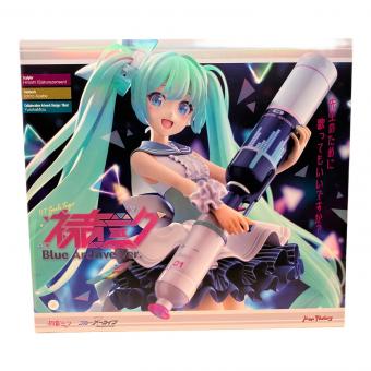 初音ミク (ハツネミク) 1/7スケールフィギュア @ Blue Archive Ver.