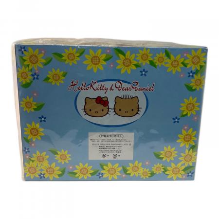 HELLO KITTY (ハローキティ) ぬいぐるみセット サンリオグッズ 日焼け