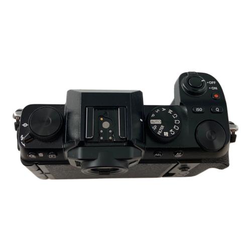 FUJIFILM (フジフィルム) ミラーレス一眼カメラ X-S10｜トレファクONLINE