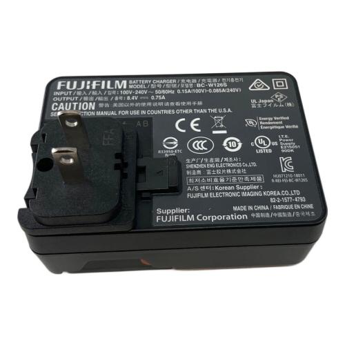FUJIFILM (フジフィルム) ミラーレス一眼カメラ X-S10
