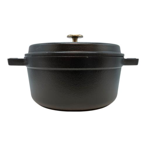 Staub (ストウブ) 両手鍋 SIZE 22cm ブラック LA COCOTTE