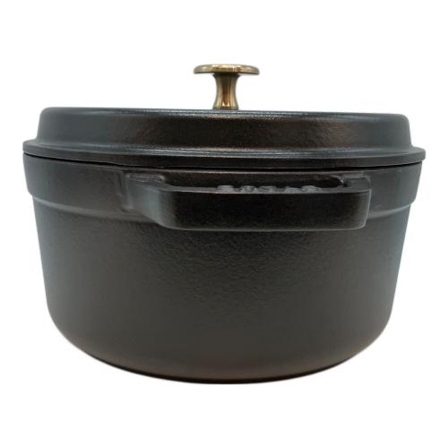 Staub (ストウブ) 両手鍋 SIZE 22cm ブラック LA COCOTTE