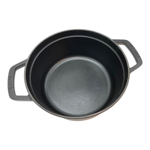 Staub (ストウブ) 両手鍋 SIZE 22cm ブラック LA COCOTTE