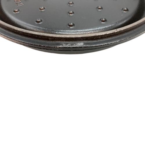 Staub (ストウブ) 両手鍋 SIZE 22cm ブラック LA COCOTTE