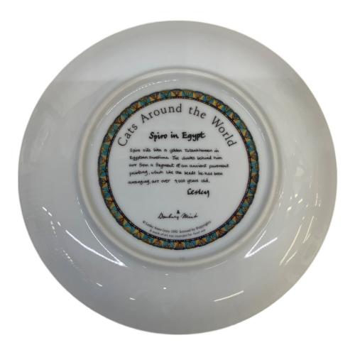 Lesley Anne Ivory 茶猫飾り皿 ダンバリーミント CATS AROUND THE WORLD