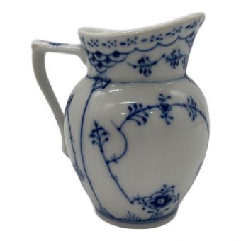 ROYAL COPENHAGEN (ロイヤル・コペンハーゲン) クリーマー ブルーフルーテッド・ハーフレース
