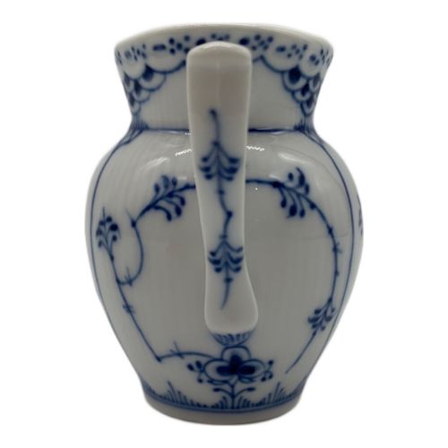 ROYAL COPENHAGEN (ロイヤル・コペンハーゲン) クリーマー ブルーフルーテッド・ハーフレース