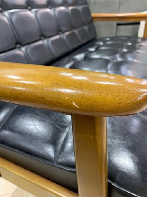 カリモク60 (カリモクロクマル) 2人掛けソファー ブラック