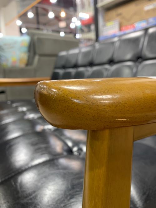 カリモク60 (カリモクロクマル) 2人掛けソファー ブラック