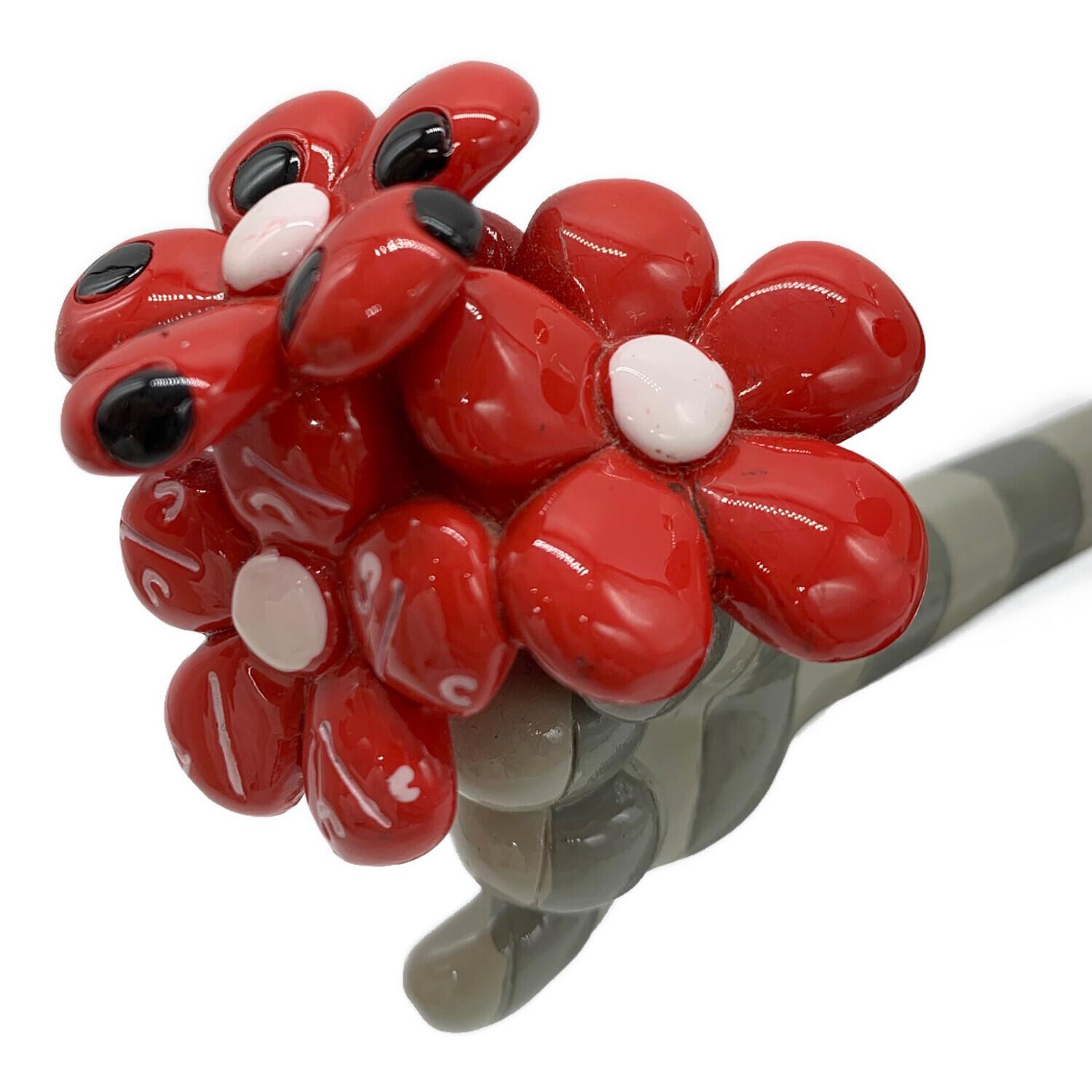 週末値下げ‼️ 最終値下 ディズニー オズワルド 海外 缶入り フィギュア レア ディズニー創立100周年記念としてオズワルド・ザ・ラッキー・ラビット