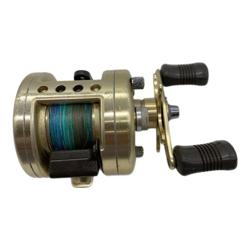 SHIMANO (シマノ) カルカッタ200XT ベイトリール リール