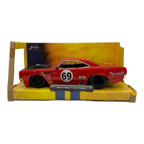 ミニカー 1969 PLYMOUTH ROAD RUNNNER DUB CITY BIGTIME 1/24