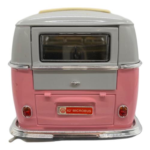 Volkswagen（フォルクスワーゲン） Microbus 1:18 Scale Model Flower Power Edition　ミニカー
