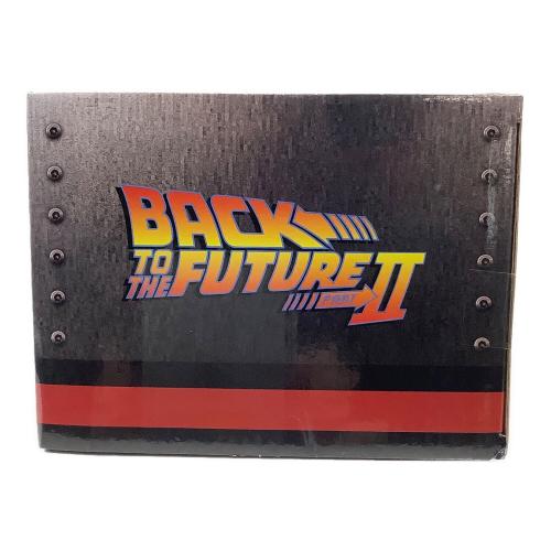 JADA (ジェイダ) 1/24 タイムマシン バック・トゥ・ザ・フューチャー2 ミニカー ライトアップ機能付き