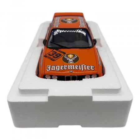 特価 MINICHAMPS 1/18  M3 DTM イエガーマイスター BMW E30 M3 DTM 1/18 Scale Die-Cast Model Car Jager #39 MINICHAMPS