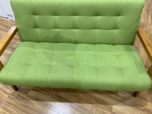 ウッドアーム2人掛けソファー ブラウン×グリーン