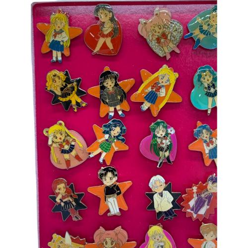 セーラームーン ピンズコレクション キャラクターグッズ