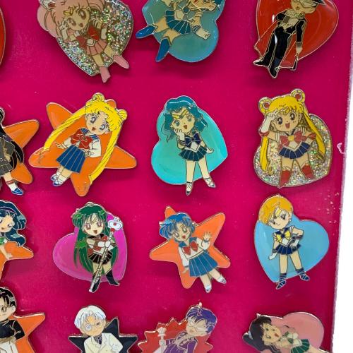 セーラームーン ピンズコレクション キャラクターグッズ