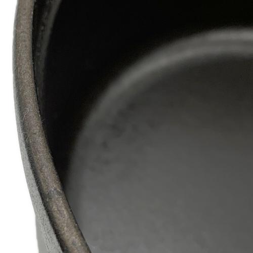 Staub (ストウブ) ピコ•ココットラウンド 22cm