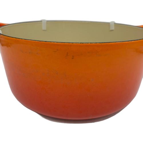 LE CREUSET (ルクルーゼ) 両手鍋 22cm オレンジ