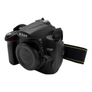Nikon (ニコン) デジタル一眼レフカメラ D5000