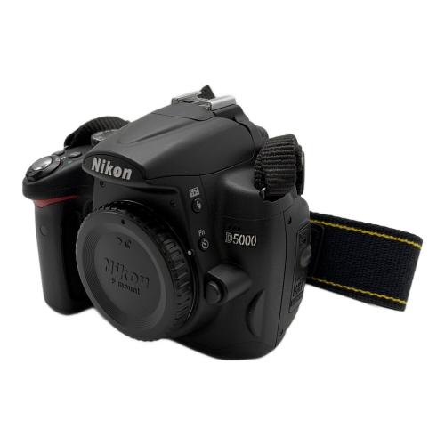 Nikon (ニコン) デジタル一眼レフカメラ D5000