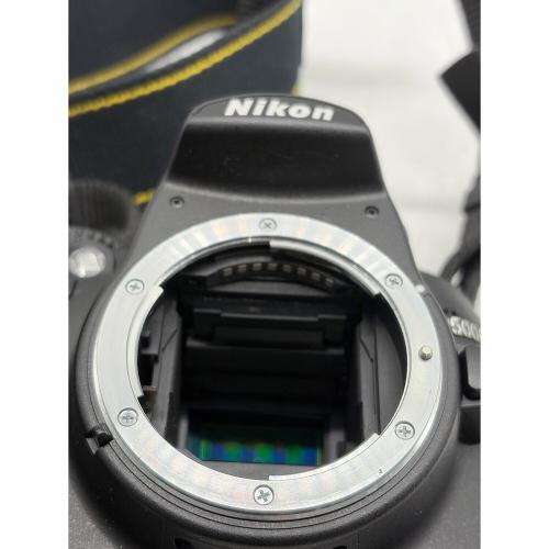 Nikon (ニコン) デジタル一眼レフカメラ D5000