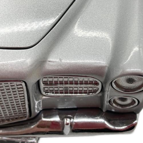 SUNSTAR (サンスタ) ミニカー 1/18 FACEL VEGA HK500