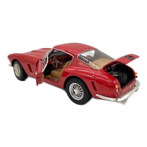 HOT WHEELS (ホットウィールズ) ミニカー 1/18 250GT BERLINETTA PASSO CORTO V8377