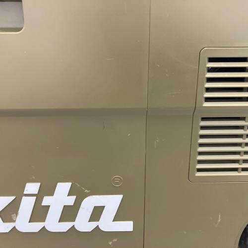 MAKITA (マキタ) 冷温庫 CW001G ヨゴレ・キズ有