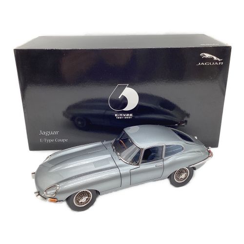 京商 (キョウショウ) ミニカー リアバンパー部分リペア有 1/18 Jaguar E-Type Coupe 09854GM