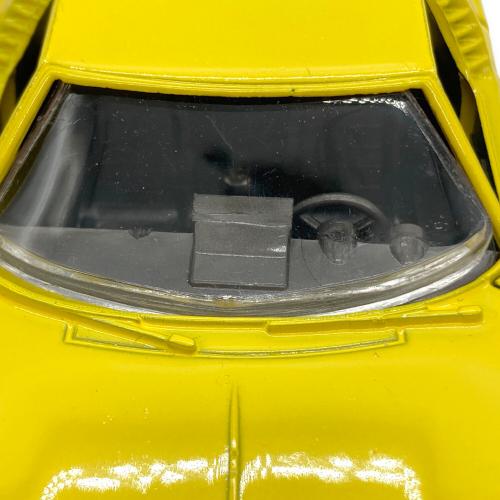 ミニカー イエローカラー LAMBORGHINI