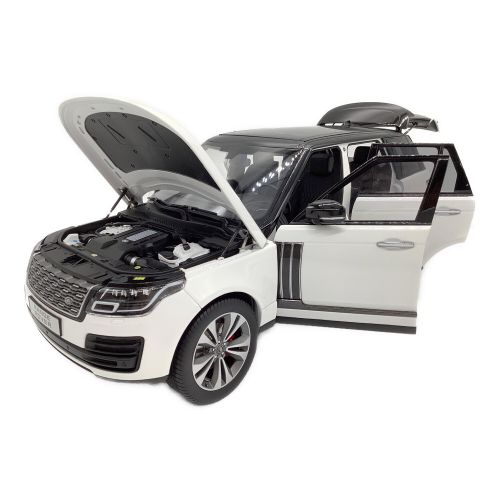 LCD MODELS ダイキャストカー 1/18 Land Rover Range Rover SVAutobiography Dynamic ホワイト