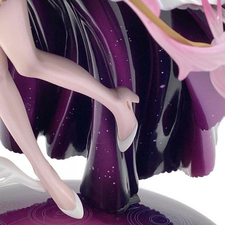 フィギュア 魔法少女まどか☆マギカ アルティメットまどか 1/8 完成品