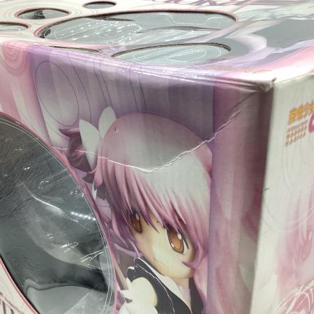 フィギュア 魔法少女まどか☆マギカ アルティメットまどか 1/8 完成品