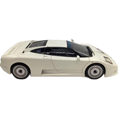 AUTOart (オートアート) モデルカー BUGATTI White EB110 GT