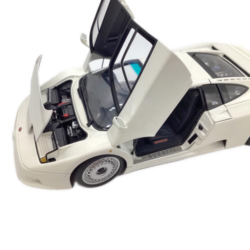 AUTOart (オートアート) モデルカー BUGATTI White EB110 GT