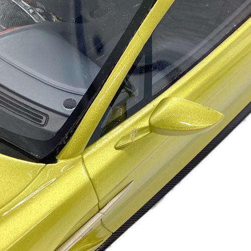 TOP SPEED ミニカー 1/18 Aston Marthin Vanqisg Zagato Cosmopolitan Yellow