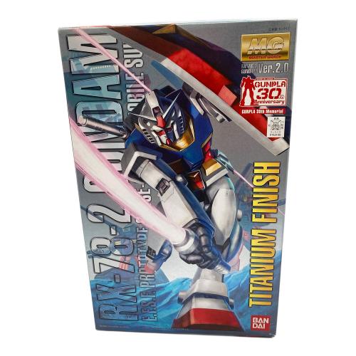BANDAI (バンダイ) ガンプラ MG RX-78-2 ガンダムver2.0チタニウムフィニッシュ MG 1/100