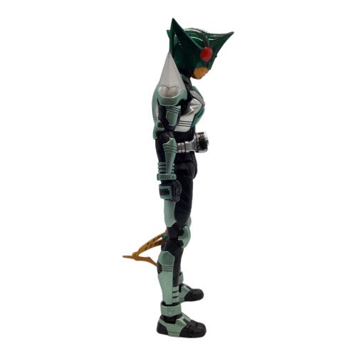 BANDAI (バンダイ) S.H.フィギュアーツ(真骨彫製法) 仮面ライダーキックホッパー
