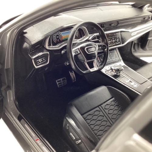 KILO WORKS モデルカー 2021 Audi RS6 C8 Avant 1/18 TK-KLW000103 再生産モデル