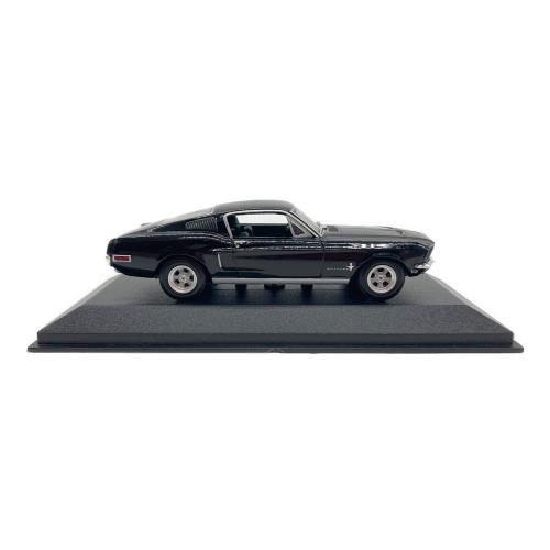 MINICHAMPS (ミニチャンプス) ミニカー Ford Mustang