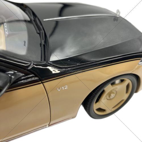 almost real (オールモストリアル) モデルカー Mercedes Maybach S